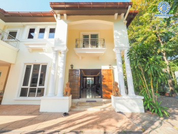 *****บ้านเดี่ยวมือสองย่านกรุงเทพฯ ม.เอ็นริช พาร์ค กาญจนาภิเษก หลังมุม เนื้อที่กว้างเกือบ 263 ตร.ว. ฟังก์ชัน 3 ห้องนอน 4 ห้องน้ำ ที่จอดรถ 4 คัน บ้านหลังใหญ่ ตกแต่งพร้อมอยู่ พื้นที่รอบบ้านกว้างขวาง โครงการอยู่ติดถนนกาญจนาภิเษก เดินทางสะดวกด้วยรถไฟฟฟ้าสายสีน้ำเงิน "สถานีหลักสอง" จองเลย!